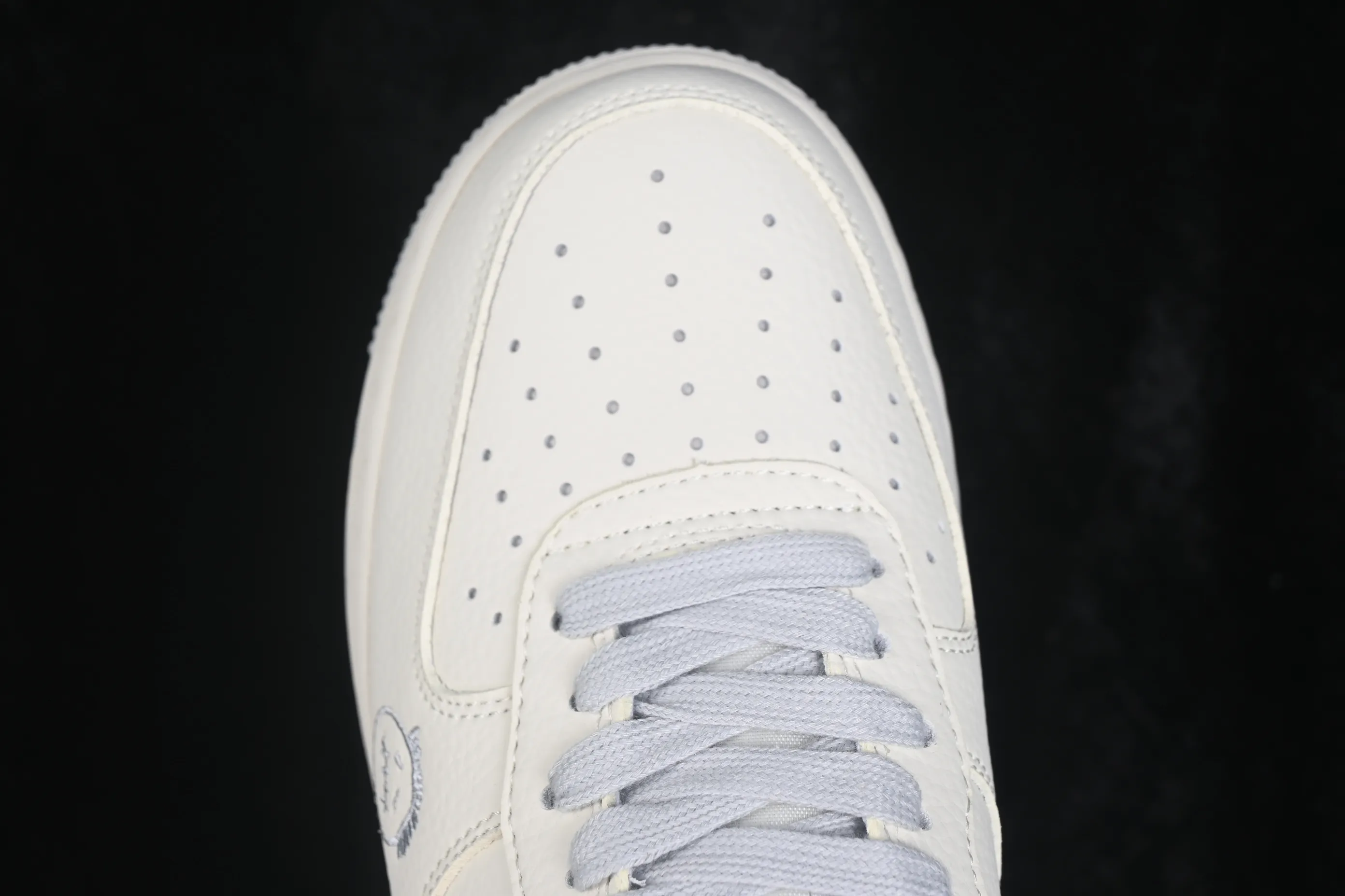 All categories Nk Air Force 1 Air Force series Nk Air Force 1 Low Air Force low-top Nike Air Force 1'07 Low joint model Air Force 1 low-top casual sneakers DW8806-013